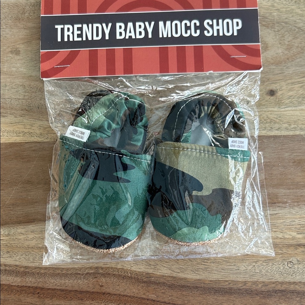 Camouflage Baby Moccasins. SOOOO Cute
